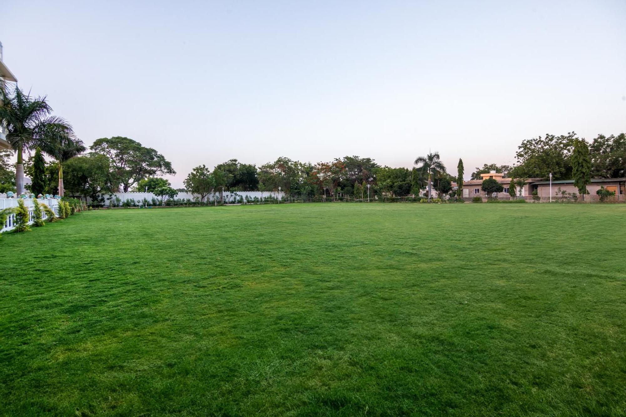 Sterling Aravalli Udaipur Luaran gambar